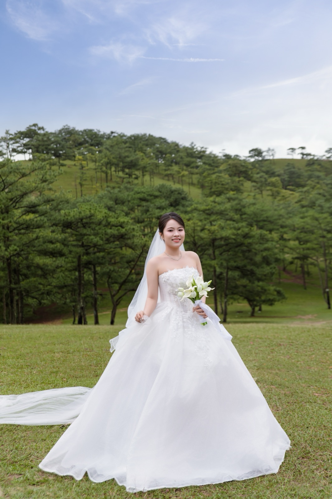 Nàng Thơ Bảo Yến Váy Cưới Calla Lily